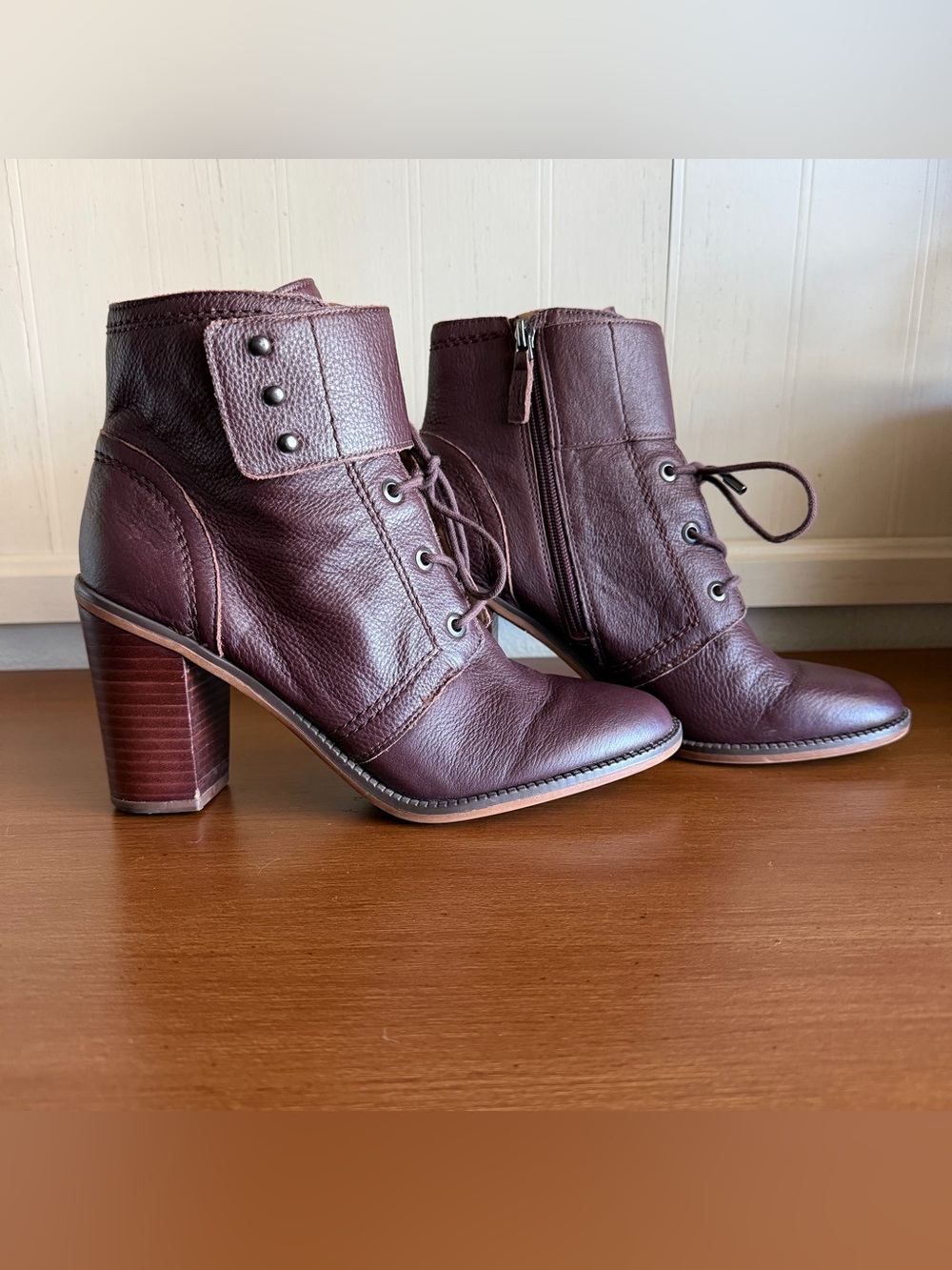 Franco Sarto Eden Women’s 9M Maroon Leather Ankle Bootie Lace-Up Witchy Boho EUC